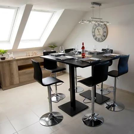 Apartment Villa&loge