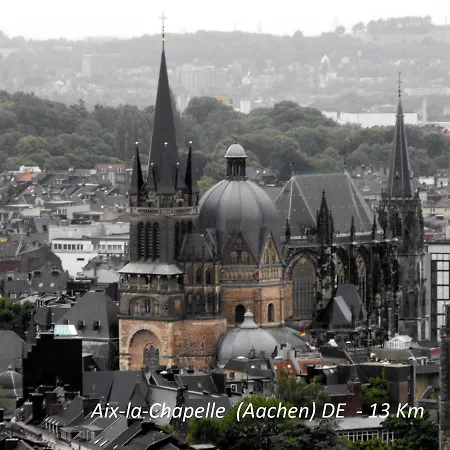 Villa&loge 아파트